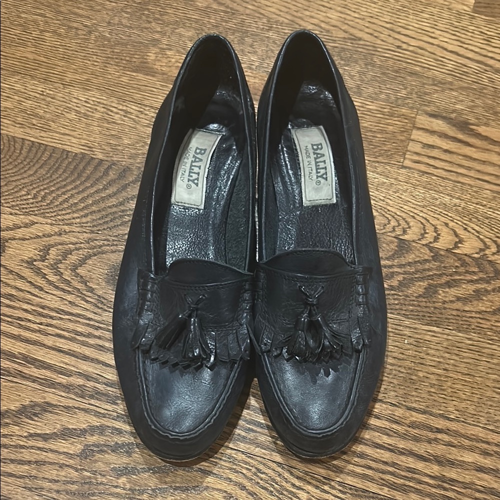 Bally Switzerland Fringe And Tassel Dress Baby Navy Blue Leather Loafer size 9